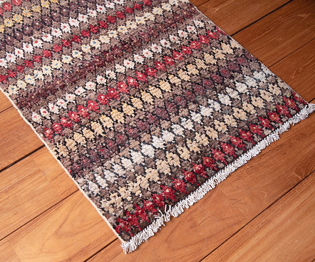 【一点物】パシュトゥンの手織り絨毯 - 73cm x 55cm 8 - アップにしました
