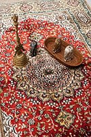 【一点もの】手織りペルシャ風絨毯[1平方インチ484ノット]の商品写真