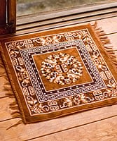 インドのエスニック絨毯 ミニ【約48cm×約50cm】 黄土の商品写真