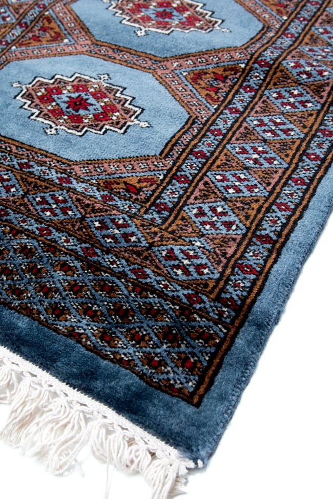 ザンスカール遊牧民の手織りのアンティック絨毯【たてｘよこ　約60cm x 105cm】 6 - 柄を拡大してみました