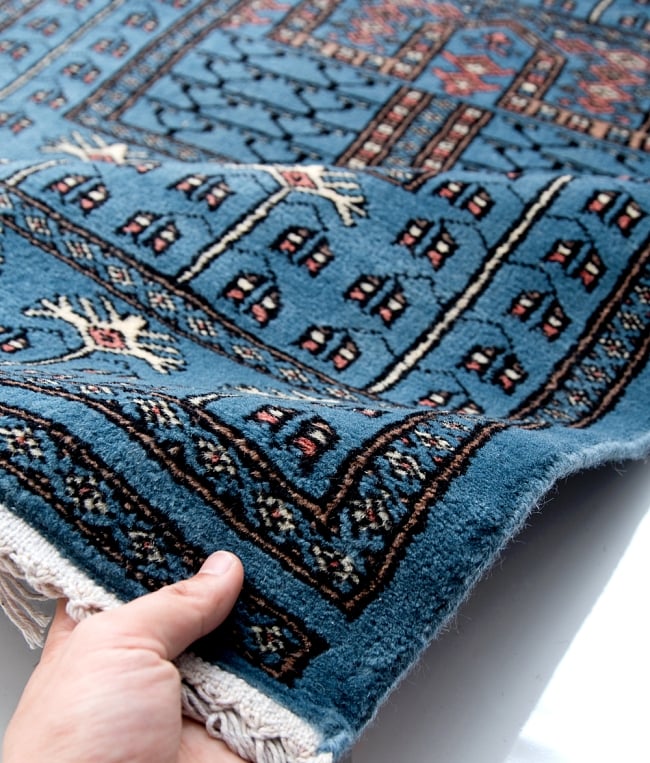 ザンスカール遊牧民の手織りのアンティック絨毯【たてｘよこ　約80cm x 130cm】 9 - 上品な光沢感が有り美しいです
