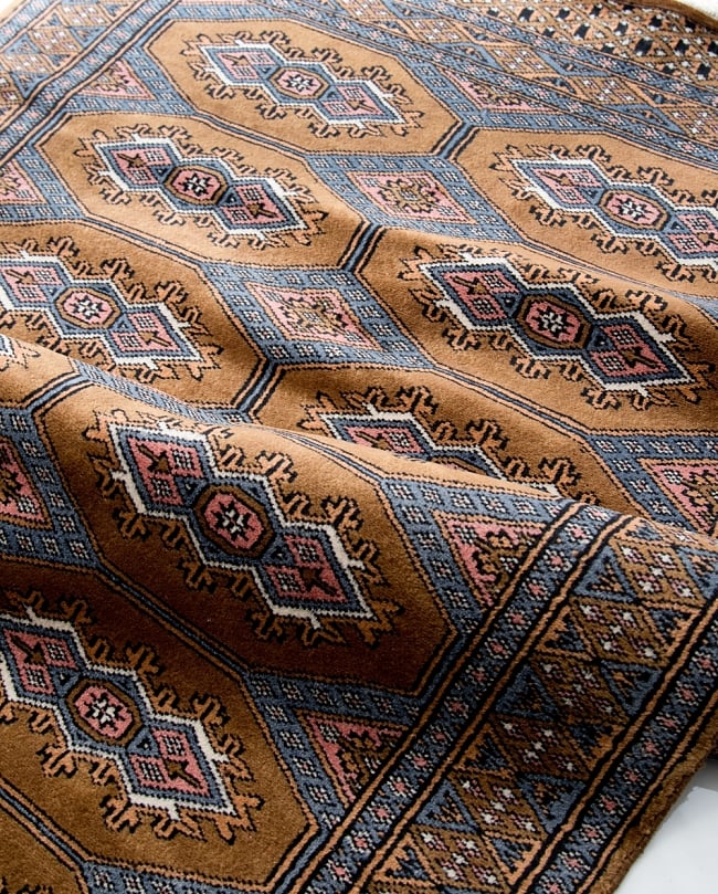 ザンスカール遊牧民の手織りのアンティック絨毯【たてｘよこ　約90cm x 160cm】 9 - 上品な光沢感が有り美しいです