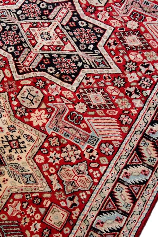 ザンスカール遊牧民の手織りのアンティック絨毯【たてｘよこ　約120cm x 200cm】 7 - 柄を拡大してみました