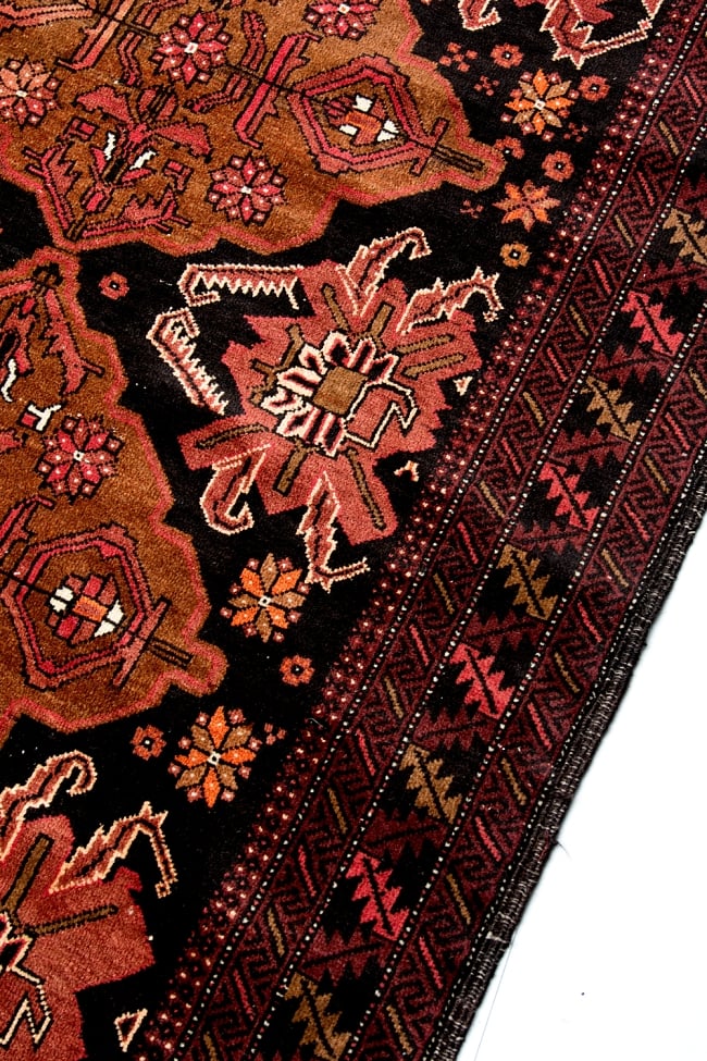 ザンスカール遊牧民の手織りのアンティック絨毯【たてｘよこ　約115cm x 220cm】 5 - 柄を少し拡大してみました