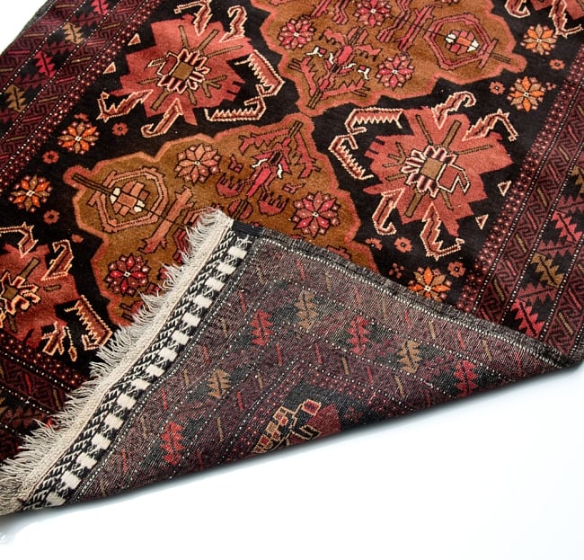 ザンスカール遊牧民の手織りのアンティック絨毯【たてｘよこ　約115cm x 220cm】 9 - 上品な光沢感が有り美しいです