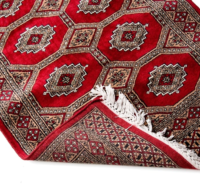 ザンスカール遊牧民の手織りのアンティック絨毯【たてｘよこ　約90cm x 150cm】 10 - 裏面はこのような感じになっています