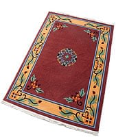 手織りのチベット絨毯【約120cm×約180cm】の商品写真