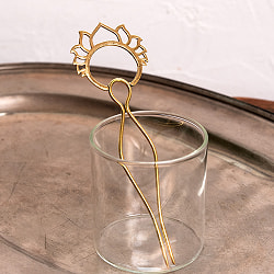 ぷっくりとした蓮の花ゴールデンかんざし - サブ2