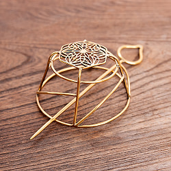 インド伝統模様　ゴールドのお団子ヘアアクセ　かんざし付き - サブ3