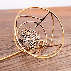 インド伝統模様　ゴールドのお団子ヘアアクセ　かんざし付き - サブ5