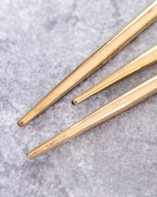 ゴールデンかんざし　マンダラ 4 - 先の部分はこのように尖っています。