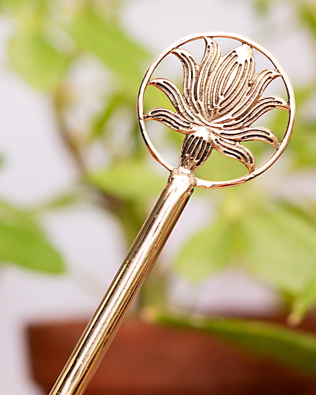 ゴールデンかんざし　ロータスの写真かんざし,エスニック,髪飾り,金色,銀色,シルバー,ゴールド,アクセサリー,アジア,インド