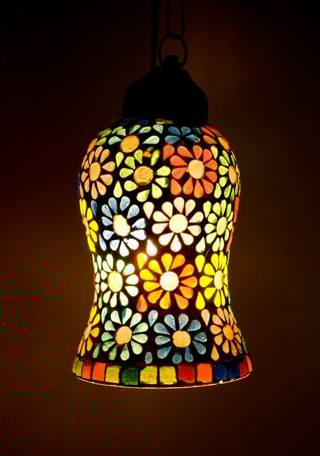 吊り下げモザイクランプ - 壺形 (直径:約12cm)の写真