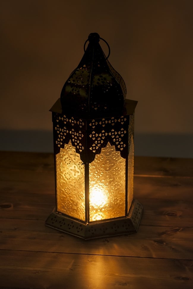 陶器製ランプシェード　ランタン　陶器照明　床置き照明　手工品照明　素焼き風質感 陶器製ランプシェード ランタン 陶器照明 床置き照明 手工品照明