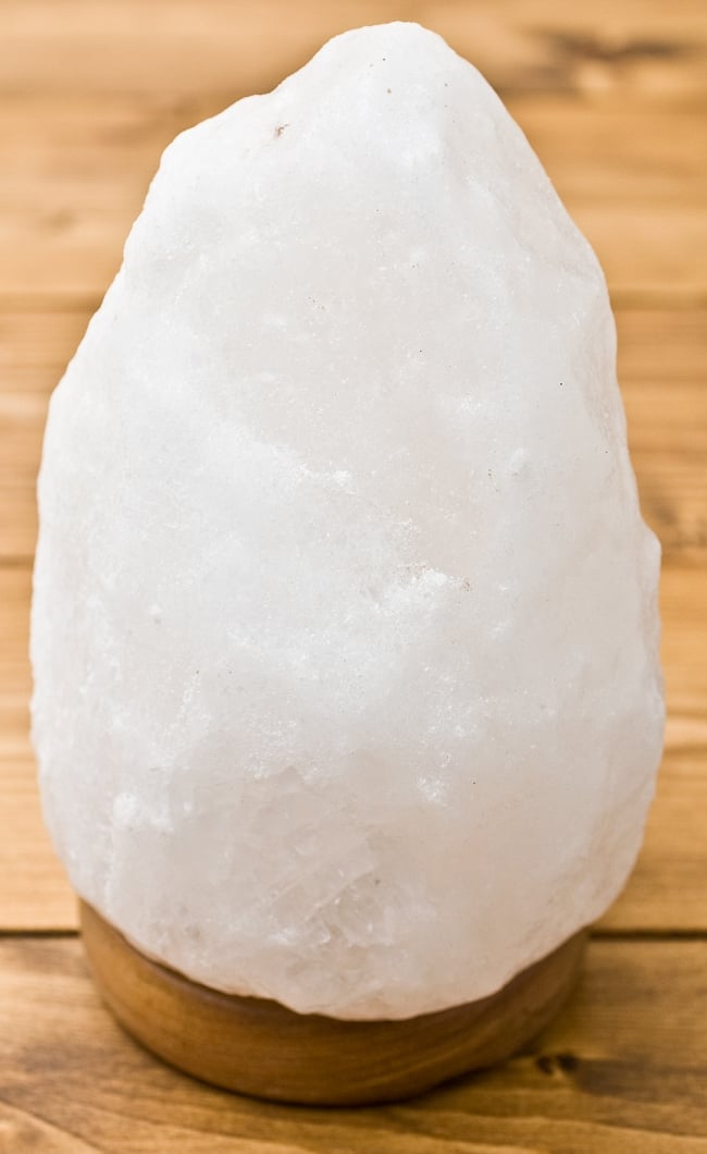 ［一点もの］岩塩ランプ - しずく形 (直径:約12cm)の写真ランプ,岩塩,インテリア,岩塩ランプ