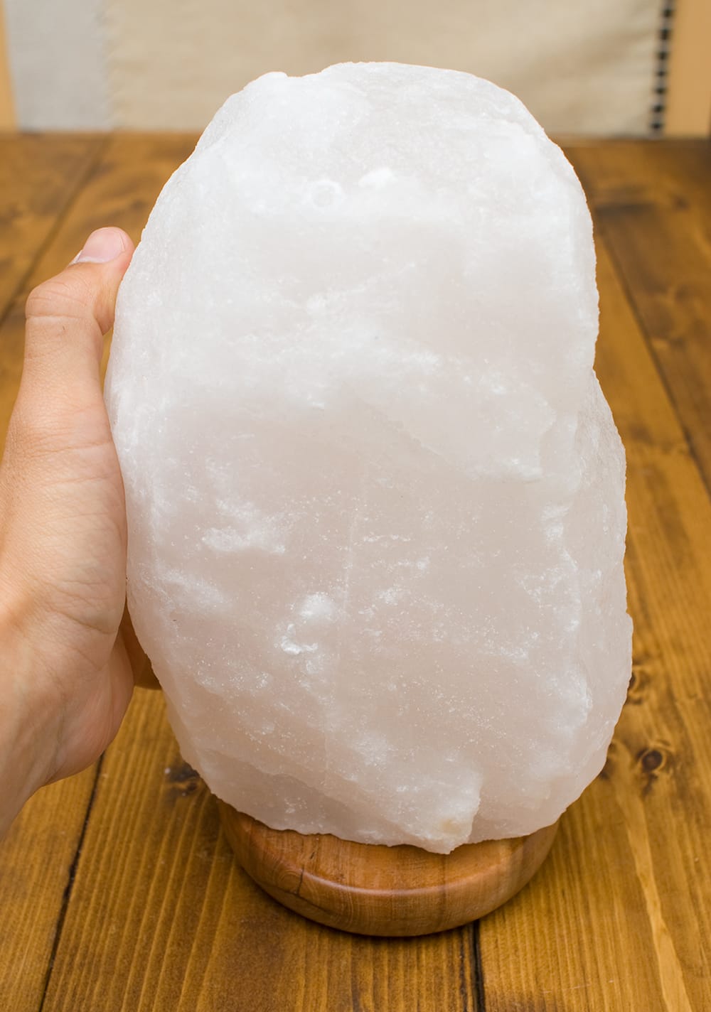一点もの]ヒマラヤの岩塩ランプ【大：4-5Kg】 の通販[送料無料