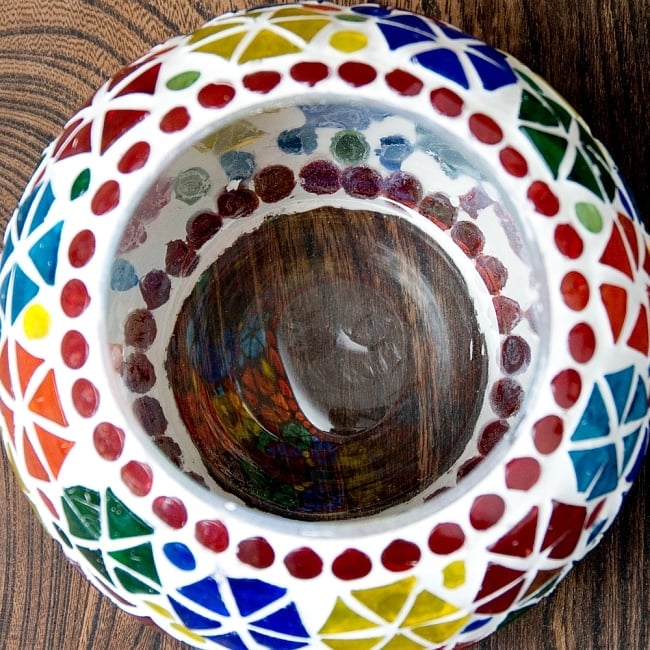 ホワイトモザイクキャンドルホルダー - 朝顔 6 - この中心にキャンドルを置くことができるようになっています