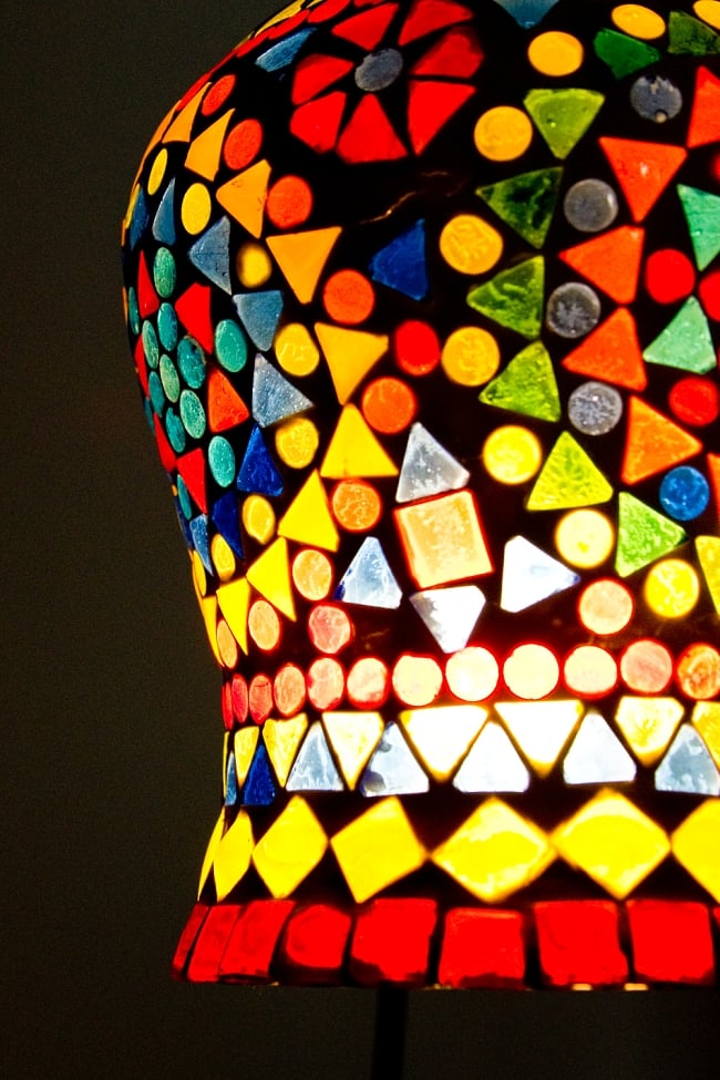 吊り下げモザイクランプ【直径：約13cm】 3 - 違う角度を拡大してみました。