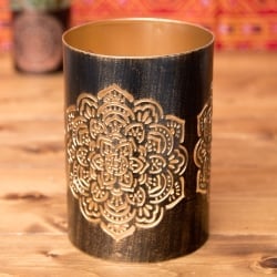 幾何学模様の透かし彫りが美しいマンダラランプ[円筒形 高さ:15cm] - サブ4