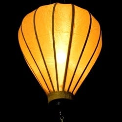 ベトナム伝統のホイアン・ランタン(提灯) - ほおずき型（中） - サブ5