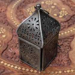 モロッコスタイルの透かし彫りLEDキャンドルランタン【ロウソク風LEDキャンドル付き】約11.5×5.5cm - サブ4