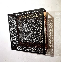 モロカンスタイルの壁掛け透し彫りランプ　スクエアタイプ - ブラック【限定入荷・再入荷なし】 - サブ5