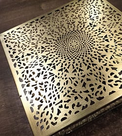 モロカンスタイルの壁掛け透し彫りランプ　スクエアタイプ - ブラス　アンティック【限定入荷・再入荷なし】の商品写真