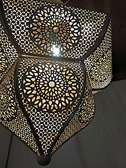 しずく型 モロカンスタイルのホワイトペンダントランプ - ニッケルアンティック【高さ：55cm】 - サブ5