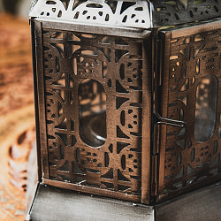 モロッコスタイル　キャンドルランタン 吊り下げ／スタンド兼用【ロウソク風LEDキャンドル付き】 高さ：20cm 幅：12.5cm程度 - サブ5