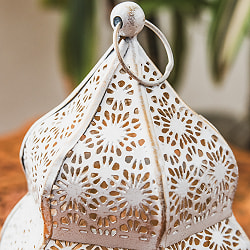 モロッコスタイル　キャンドルランタン 吊り下げ／スタンド兼用【ロウソク風LEDキャンドル付き】 高さ：17cm 幅：9cm程度 - サブ4