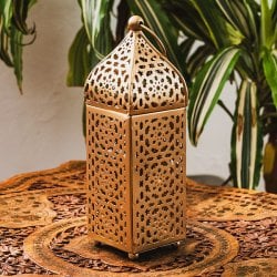 モロッコスタイル キャンドルランタン 吊り下げ/スタンド兼用【ロウソク風LEDキャンドル付き】 高さ:22.5cm 幅:6.5cm程度