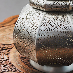 モロッコスタイル　キャンドルランタン 吊り下げ／スタンド兼用【ロウソク風LEDキャンドル付き】 高さ：28cm 幅：20cm程度 - サブ5