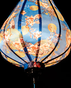 華やかな柄入り　ベトナム伝統のホイアン・ランタン〔提灯〕 - ほおずき型〔鶴と牡丹吉祥模様青〕 - サブ5