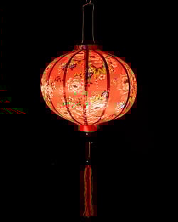 華やかな柄入り　ベトナム伝統のホイアン・ランタン(提灯) - 丸型〔牡丹模様赤〕 - サブ2