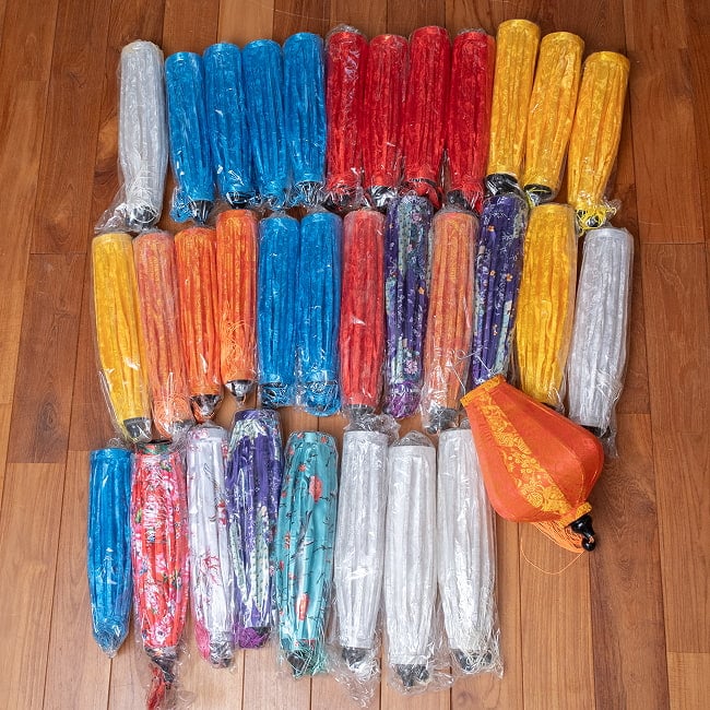 〔訳あり・イベント　業務用〕ホイアンランタン　小〜中サイズランダム　33個セット 2 - このようなセットになります