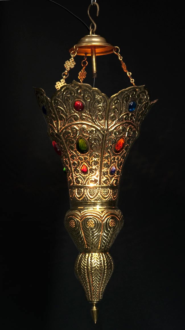 【ワケアリ】吊り下げタイプ - コーン型ハーレムランプ 3 - 廻りをちょっと明るくして撮影しました