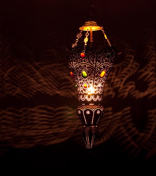 【ワケアリ】吊り下げタイプ - コーン型ハーレムランプの写真