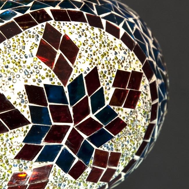 天吊 - カラフルモザイク・ハーレムランプの商品写真 4枚目 ランプを消して明るいところで見るとこんな感じです。