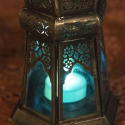【5個セット】モロッコスタイルの透かし彫りLEDキャンドルランタン〔ロウソク風LEDキャンドル付き〕 - 〔ブルー〕約19×10cm - サブ3