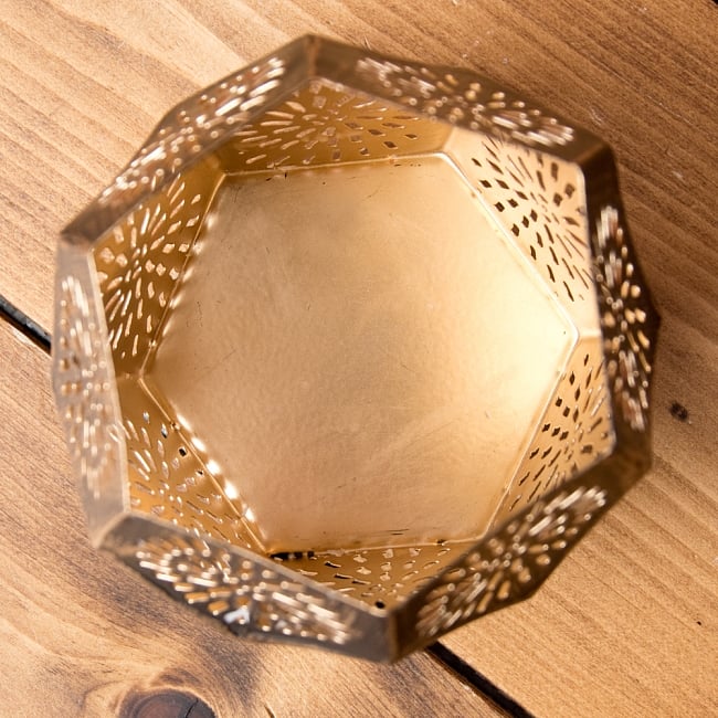 【6個セット】幾何学模様の透かし彫りが美しいマンダラランプ[六角形 高さ:10cm] 8 - 内部の様子です。