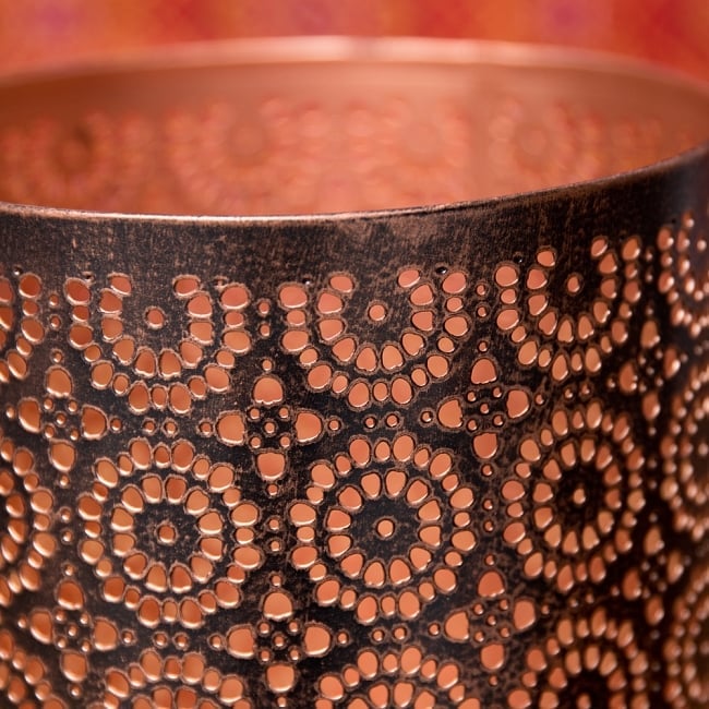 【6個セット】幾何学模様の透かし彫りが美しいマンダラランプ[円筒形  高さ:15cm] 6 - 拡大してみました。非常に精巧な切り口でバリ等も殆どありません。