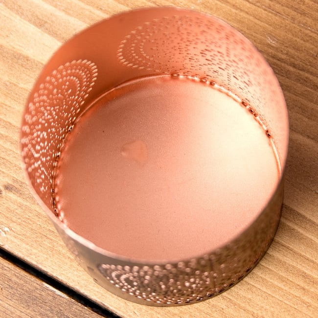 【6個セット】幾何学模様の透かし彫りが美しいマンダラランプ[円筒形・マンダラ  高さ:8.5cm] 8 - 内部の様子です。