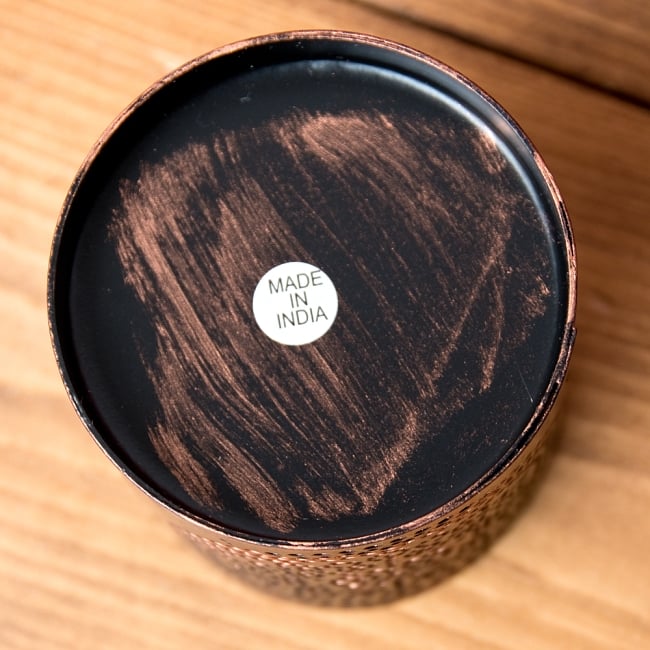 【6個セット】幾何学模様の透かし彫りが美しいマンダラランプ[円筒形・マンダラ  高さ:8.5cm] 9 - 裏面の様子です。