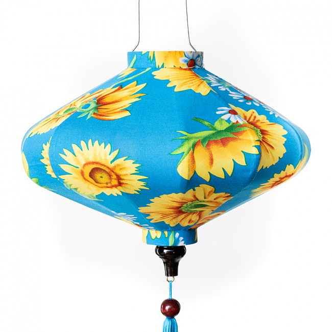 【3個セット】華やかな柄入り　ベトナム伝統のホイアン・ランタン(提灯) - 薄ひし形〔向日葵模様〕 9 - 柄入りなので雰囲気があります