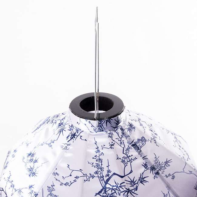 【3個セット】華やかな柄入り　ベトナム伝統のホイアン・ランタン(提灯) - 薄ひし形〔歳寒三友〕 10 - 上部の写真です