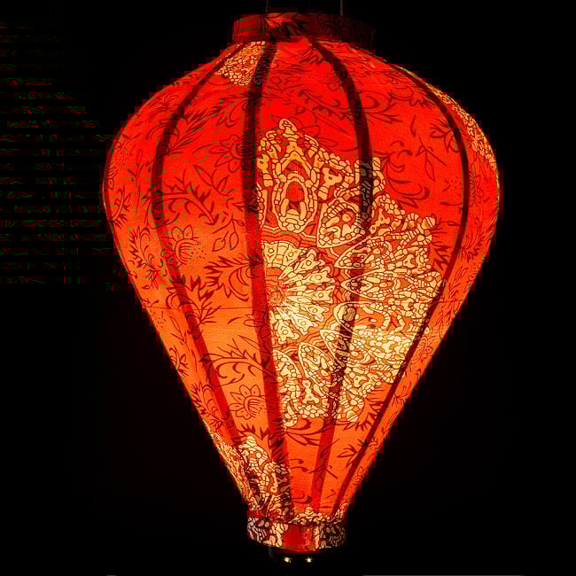 【3個セット】華やかな柄入り　ベトナム伝統のホイアン・ランタン〔提灯〕 - ほおずき型〔更紗マンダラ模様〕 4 - 幻想的な趣がありますね。