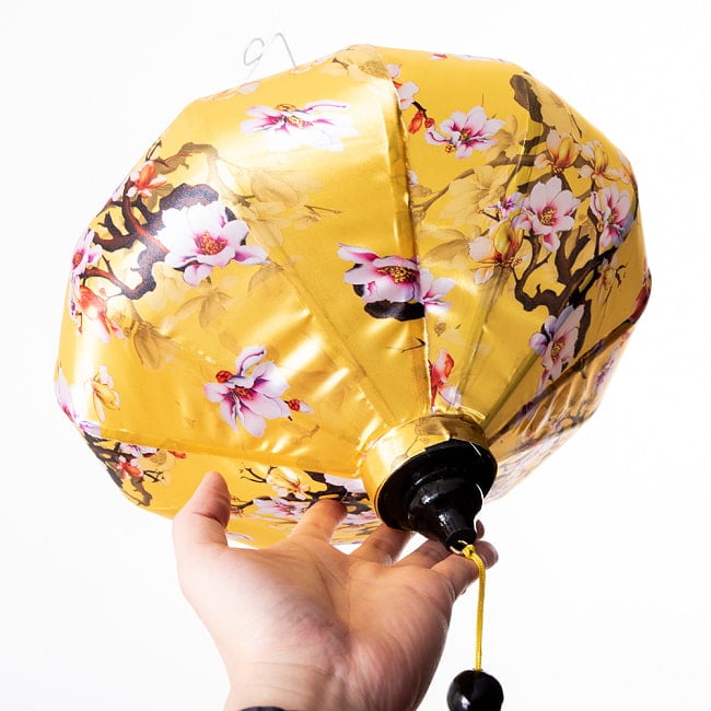 【3個セット】華やかな柄入り　ベトナム伝統のホイアン・ランタン(提灯) - 薄ひし形〔木蓮模様〕 12 - とても良い雰囲気ですね