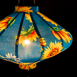 【5個セット】華やかな柄入り　ベトナム伝統のホイアン・ランタン(提灯) - 薄ひし形〔向日葵模様〕 - サブ5