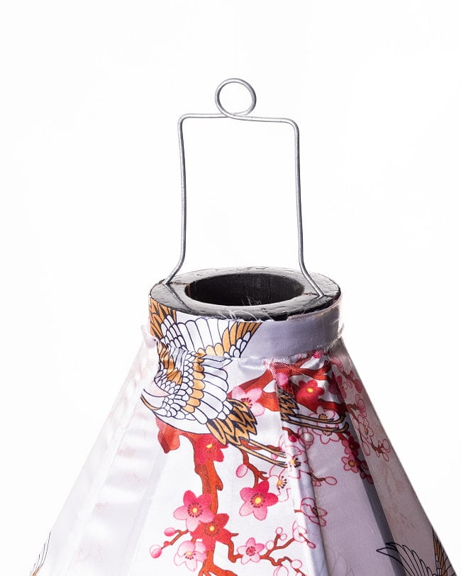 【5個セット】華やかな柄入り　ベトナム伝統のホイアン・ランタン〔提灯〕 - ティアドロップ〔鶴と梅の花模様〕 10 - 上部の写真です