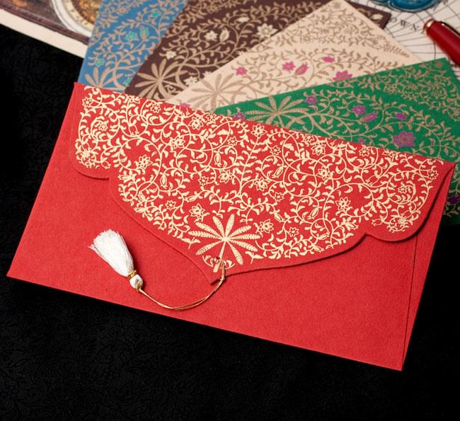 インドの封筒 - 木と唐草模様-RITI- 3 - 独特のデザインと、美しい金色のペインティングが魅力です。